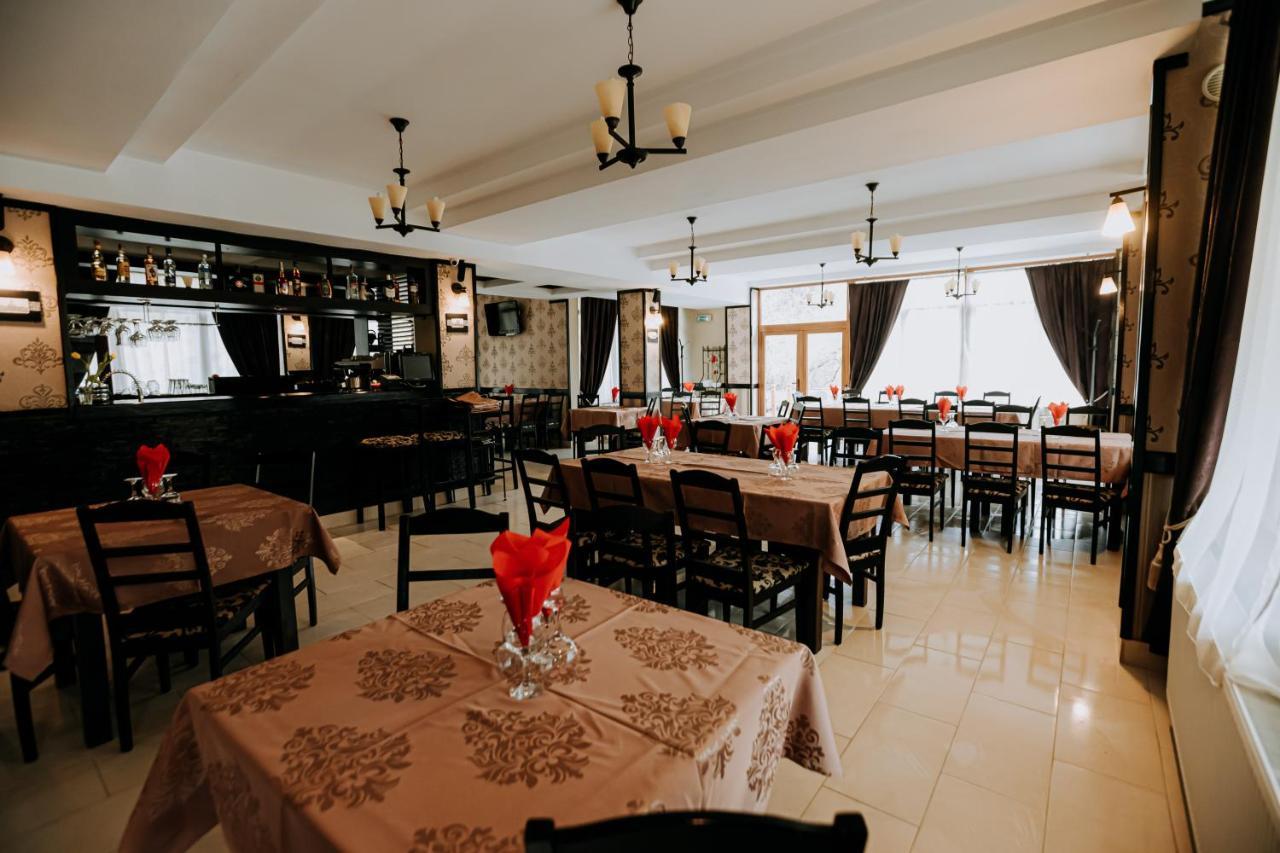 מונסה Guest House Lacul Linistit מראה חיצוני תמונה